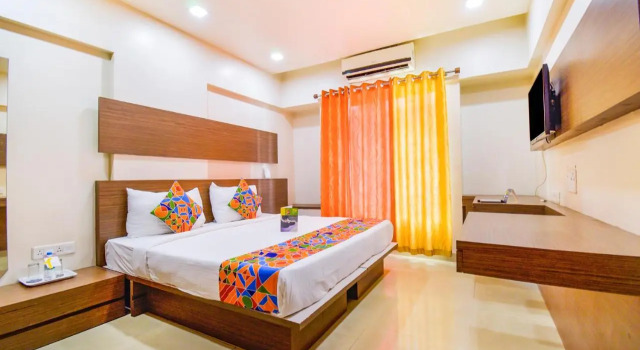 FabHotel Blossoms Pune Airport (Viman Nagar), Забронировать Отель Отели штата Махараштры 3 звезды, 3*