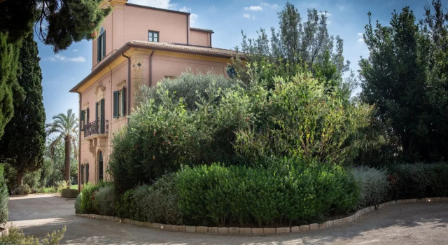 Villa Lanzirotti Luxury Property