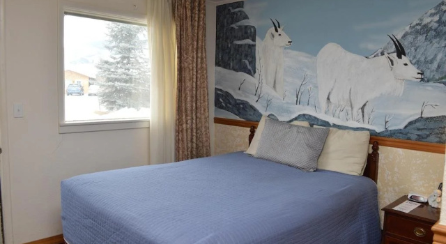 Sacajawea Inn, Buchen Sie Gasthaus Hotels in Idaho mit Parkplatz, Parkplätze