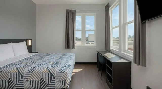Двухместный номер Premium Motel 6-San Diego, CA - Downtown