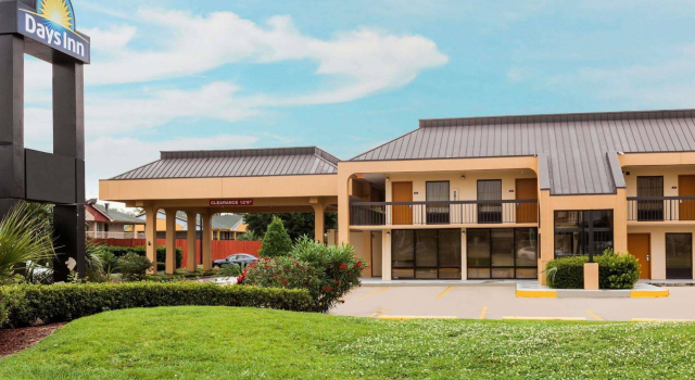 Motel 6 Baton Rouge, LA - East - I-12, Boek Motel Hotels in Missouri met zwembad, Zwembad