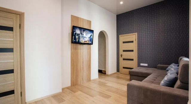 Bett im Wohnheim (Frauenwohnheim) Discovery Hotel