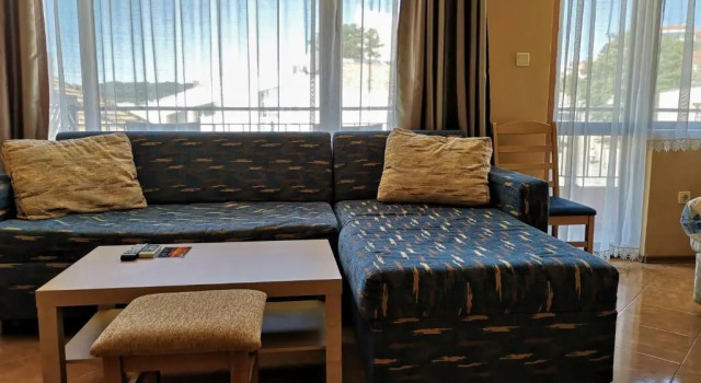 Family Hotel Elena
