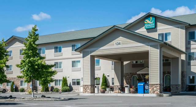 Quality Inn & Suites Sequim at Olympic National Park