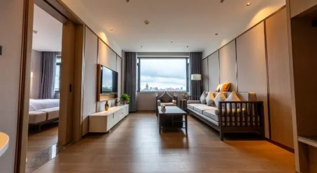 Люкс Business с видом на горы Jinan Huanghe Hotel（Hero Mountain Road）