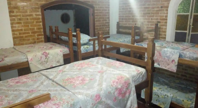 Кровать в общем номере (женский номер) Aloha Hostel Cabo Frio