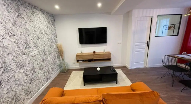 Апартаменты Le Jardin Niortais - Hyper centre, Jardin privé, WIFI haut-débit