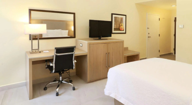 Двухместный номер Standard Hampton Inn Monterrey-Airport
