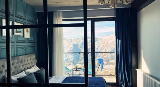 Twins apartment deluxe, new gudauri, Rezerwuj Apartament Hotele w Mtkheta-Mtianeti z basenem, Basen