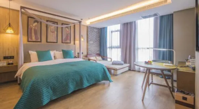 Люкс Mehood Lestie, Xian Jiaotong University Xijing Hospital Changle Park