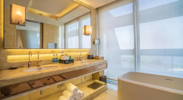 Номер Standard Sheraton Huzhou Taihu Lake Hot Spring Resort & Spa