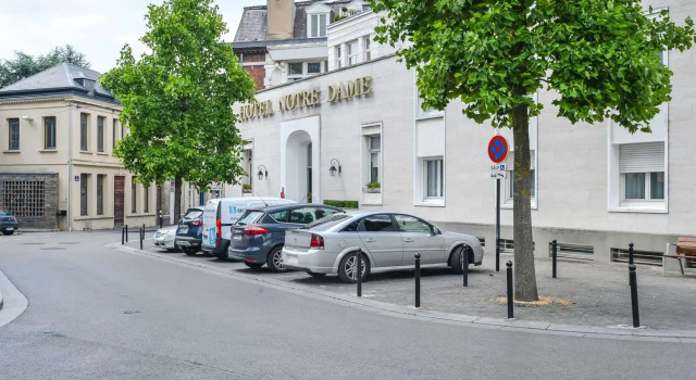 Hotel Notre Dame, Đặt Khách sạn Khách sạn ở Vicq bao gồm bữa sáng, Bữa sáng