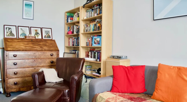 2 Bedroom Flat In Heart Of New Town, Забронировать Апартаменты/квартира Апартаменты Эдинбурга, рядом с Church of St Andrew &amp; St George, Апартаменты/квартира