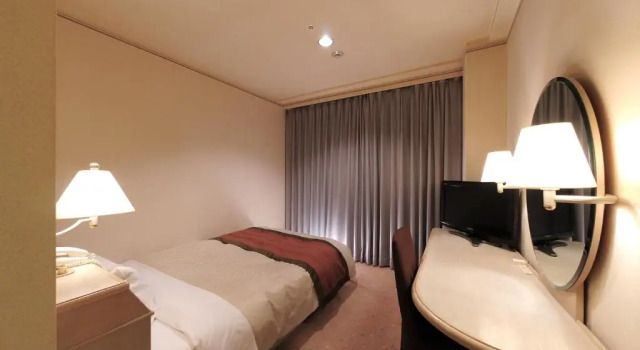 Номер Standard Takarazuka Washington Hotel