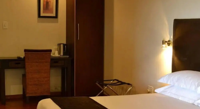 Двухместный номер Business City Stay West