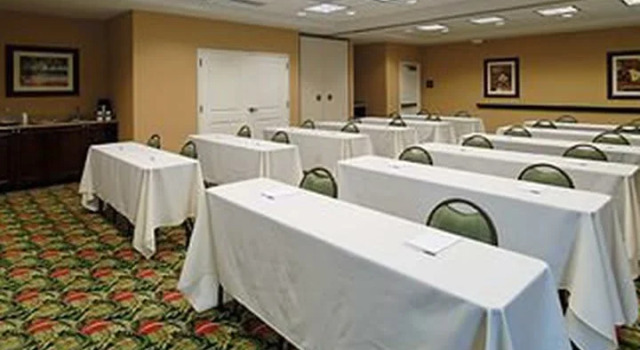 Одноместный люкс Hampton Inn & Suites Fort Myers Estero