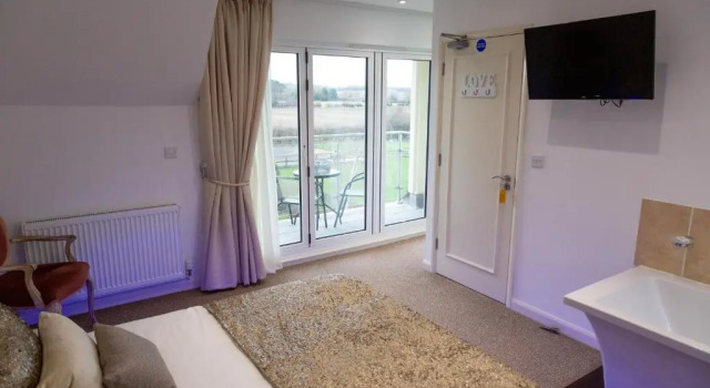 Двухместный номер Standard с балконом Elmcroft Guest House