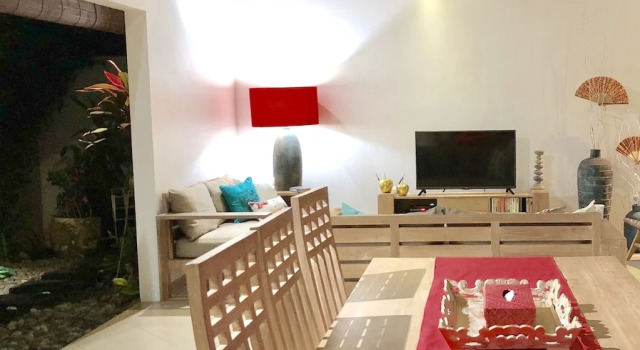 Вилла Luxury с 3 комнатами с красивым видом из окна Villa Wildflower Canggu