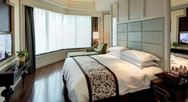 Люкс Dragon Executive Apartments