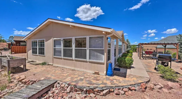 Коттедж Arizona Room, Gas Grill: Charming Payson Home!