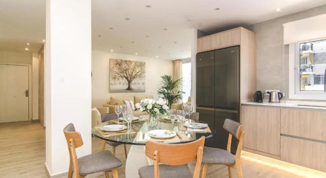 Апартаменты Sitges Spaces Oasis Suites- 4 Bedroom, 4 Ensuite Bathrooms, Terrace, Pool, Sitges Centre