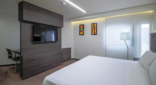 Полулюкс Standard Holiday Inn Express Mexico Aeropuerto by IHG