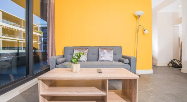 Relaxing Parramatta Apartment With Parking