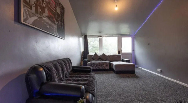 Beautiful 1-bed Apartment in London, Varaa Huoneisto Asunnot kohteessa Merseyside, Huoneisto