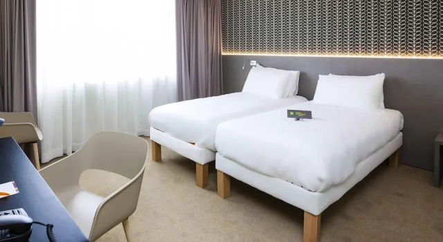 Двухместный номер Superior с балконом ibis Styles Kortrijk Expo