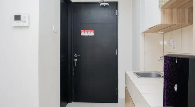 Номер Standard Simply Strategic and Comfy Studio Paramount Skyline Apartment