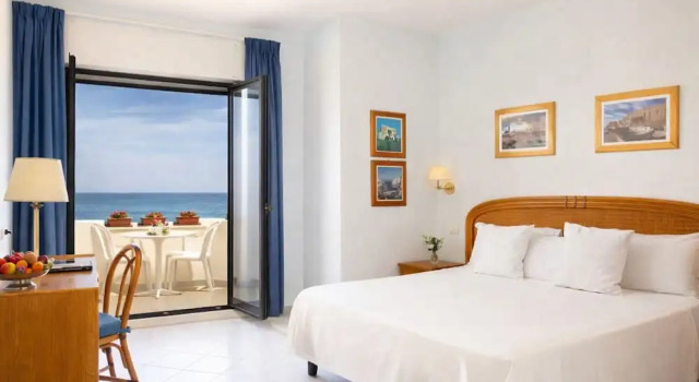 Номер Standard с балконом и с видом на море Hotel Del Levante