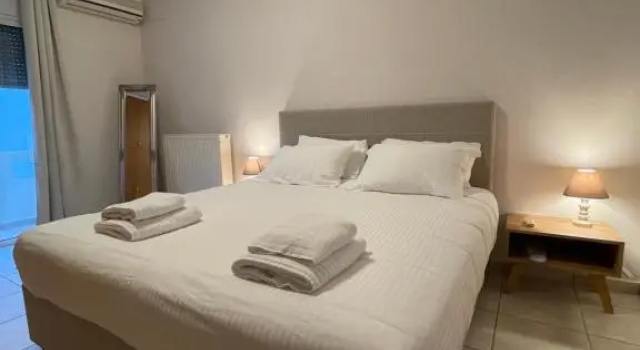 Spacious Apartment Nearby the Sea - 3 Bedrooms, Забронировать Апартаменты/квартира Апартаменты Калатас, Апартаменты/квартира