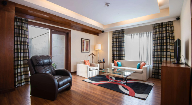DoubleTree by Hilton Hotel Gurgaon - New Delhi NCR