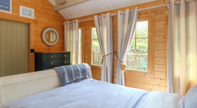 Willow Lodge, Varaa Lomakoti Mökit kohteessa Merseyside, Mökki