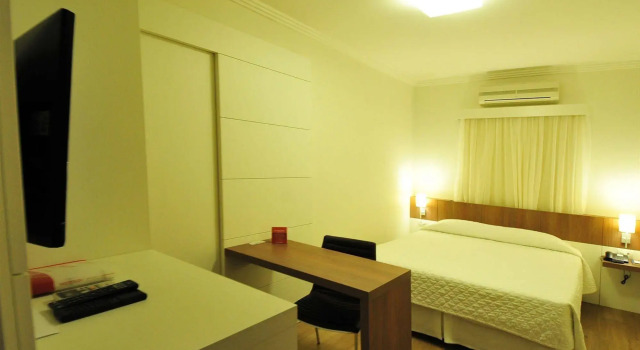 Hotel Glória Blumenau, Забронировать Отель Блуменау Санта-Катарина