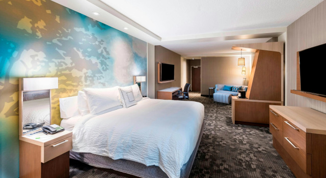 Courtyard by Marriott Tampa Northwest/Veterans Expressway, Buchen Sie Hotel Hotels in Tampa mit Pool, Schwimmbad