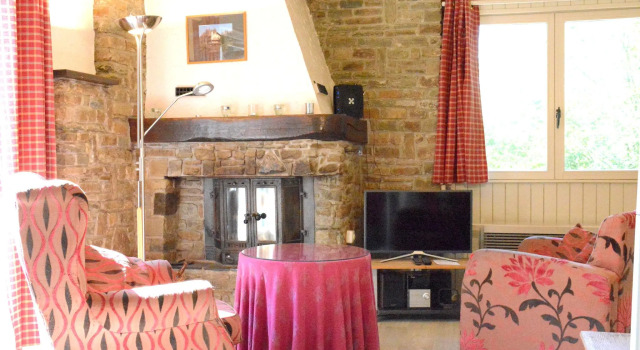Luxury Pet Friendly Chalet in Bièvre near Forest, Забронировать Шале Бьевр Land of the High Lesse