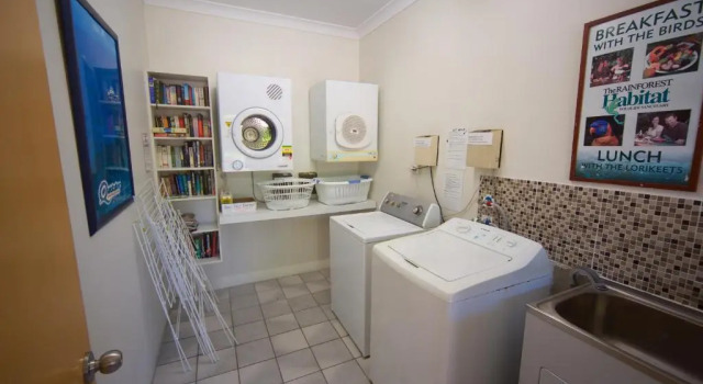 Best Western Lazy Lizard Motor Inn, Book Hotel Hoteller i Port Douglas med pool, Swimmingpool