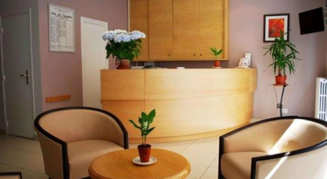 Comfort Hotel Au Firmament Asnieres-sur-Seine