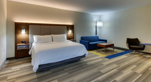 Люкс Holiday Inn Express & Suites Ithaca by IHG