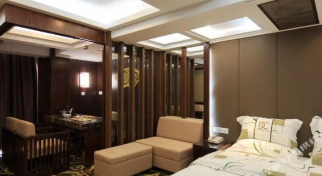 Ding Chang Hotel, Book Hotel Hoteller i Laibin med parkering, Parkering