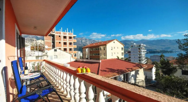 Апартаменты с 2 комнатами с видом на море Apartments Orange