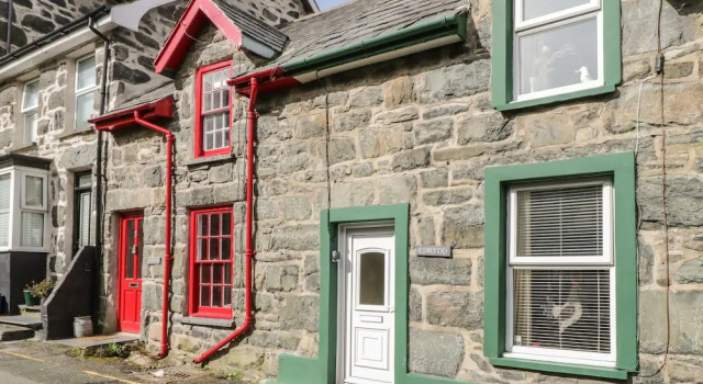 Edrydd, Prenota Hotel Harlech Snowdonia