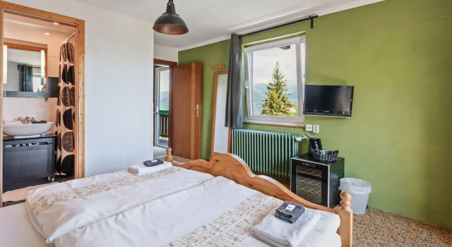 Tranquil Apartment With Sauna, Fitness Room, Garden, Terrace