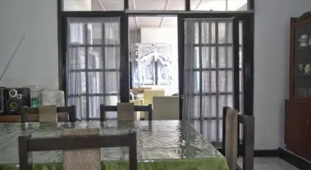 Ndalem Tanjung, Réserver Hôtel Mertoyudan Central Java