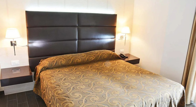 Двухместный номер Deluxe с балконом S Hotel
