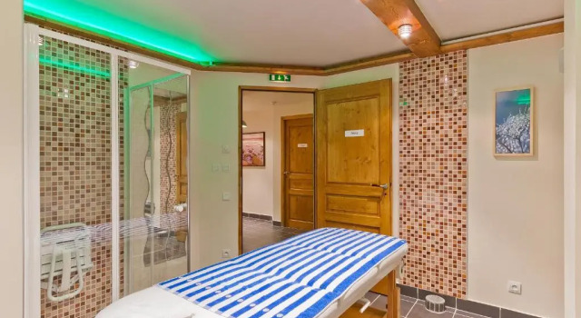 Résidence Les Balcons de Belle Plagne, Забронировать Отель Отели Бель-Плань 4 звезды, рядом с Горнолыжный подъемник Бель Плани, 4*