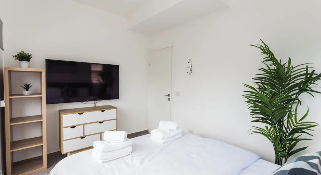 Rothschild Blvd 73, Забронировать Апартаменты/квартира Тель-Авив Тель-Авивский округ, рядом с Independence Hall Museum