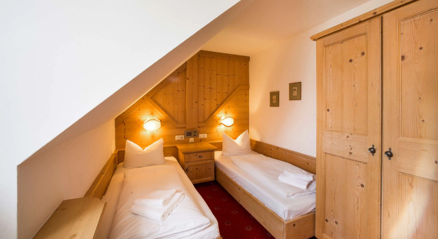 Hoelzerbraeu, Rezervovat Hotel Ebersberg Upper Bavaria