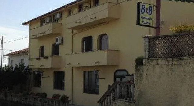 La Conca D'oro, Book Hotel Altomonte Calabria